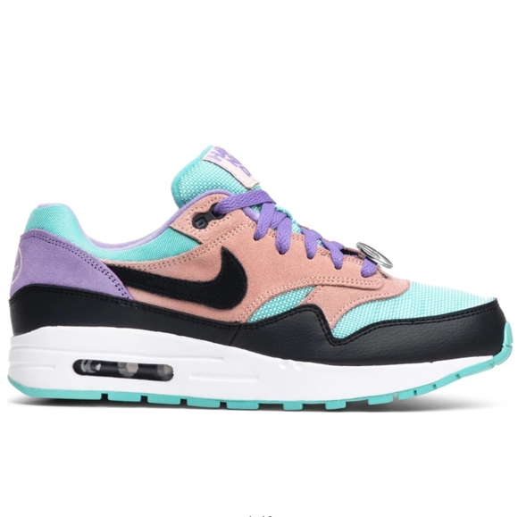 Boy's Nike Air Max 1 Have A Nike Day. - Picture 5 of 10